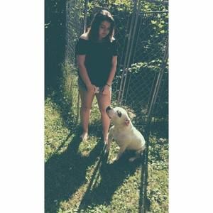 Meet your Posher, Emily kate